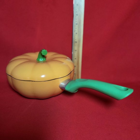 Nonstick Pumpkin Pan with Lid Aluminum Steel Saucepan Induction Cookware - Picture 6 of 10